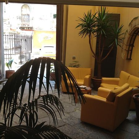 Caravaggio Hotel Νάπολη Εξωτερικό φωτογραφία