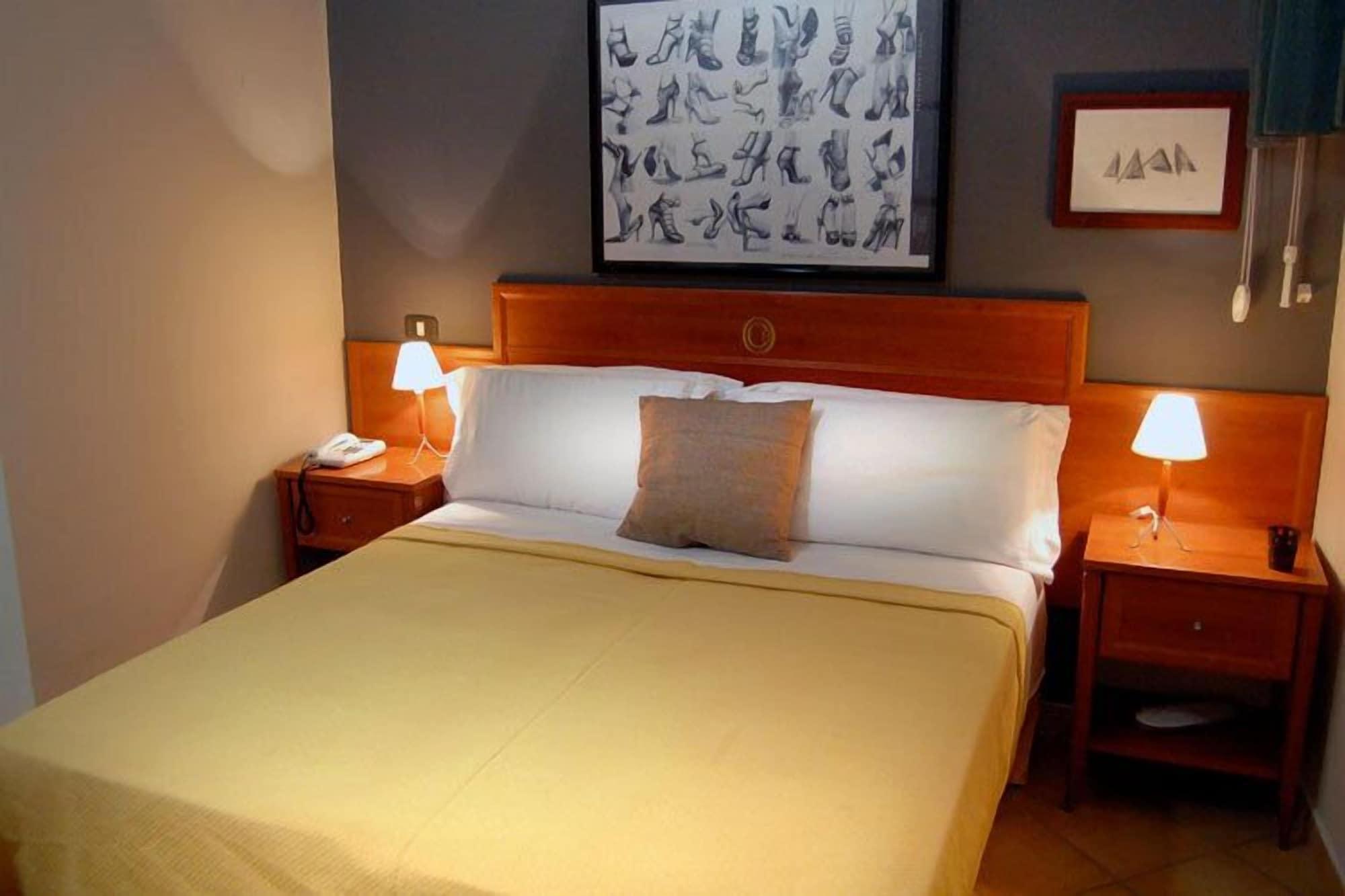 Caravaggio Hotel Νάπολη Εξωτερικό φωτογραφία