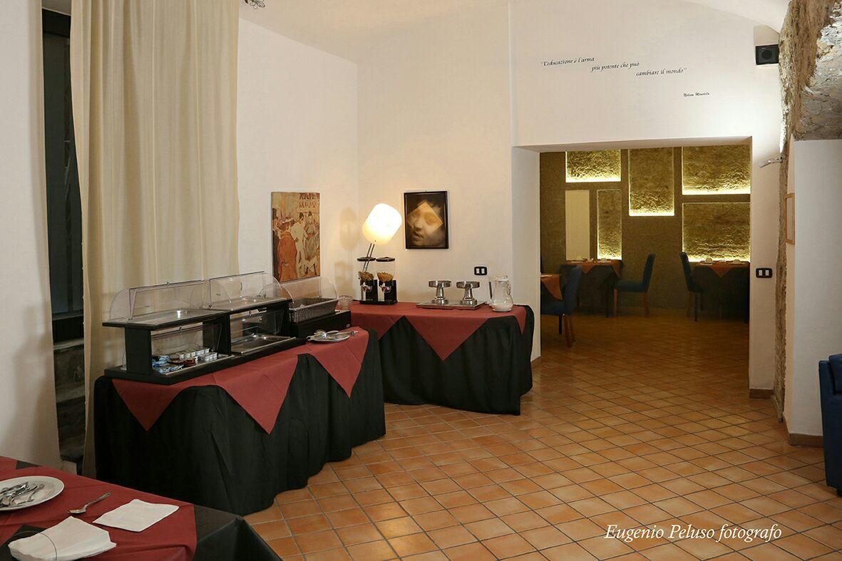 Caravaggio Hotel Νάπολη Εξωτερικό φωτογραφία