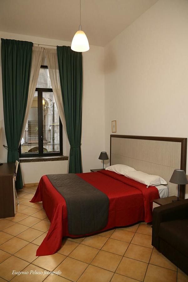 Caravaggio Hotel Νάπολη Εξωτερικό φωτογραφία