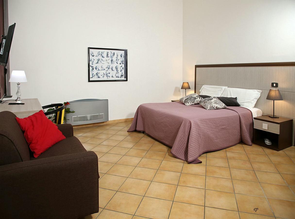 Caravaggio Hotel Νάπολη Εξωτερικό φωτογραφία